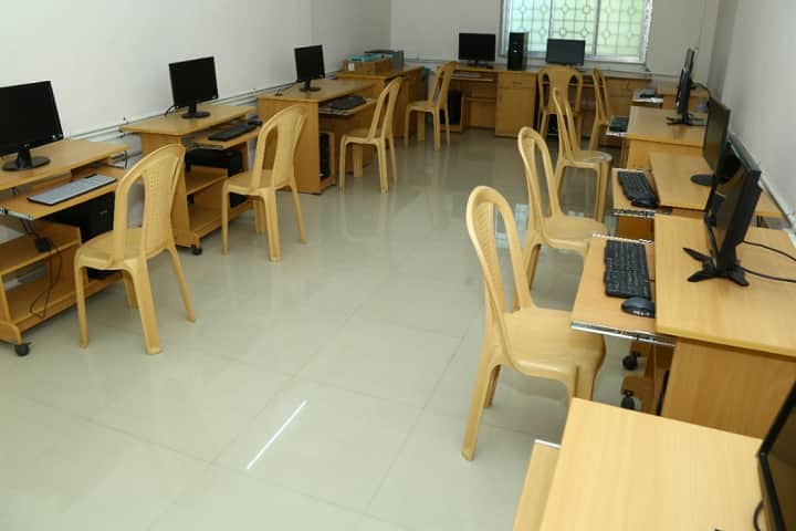 Vijaya School of Nursing campus in Chennai, Tamil Nadu, India — photo 3