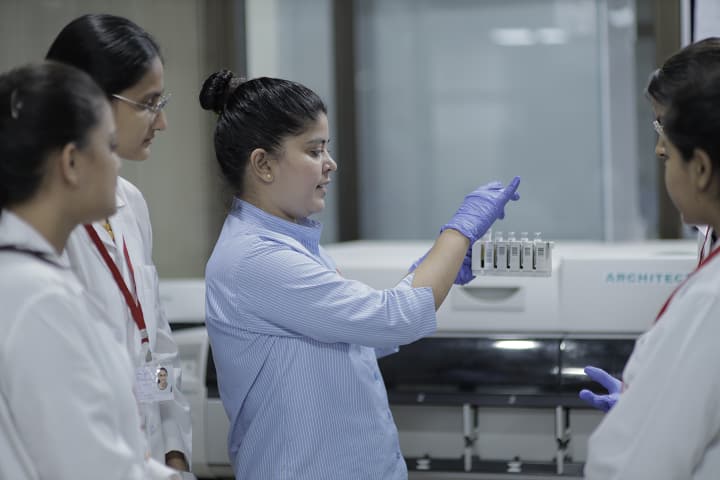 KD Institute of Physiotherapy campus in Ahmedabad, Gujarat, India — photo 5