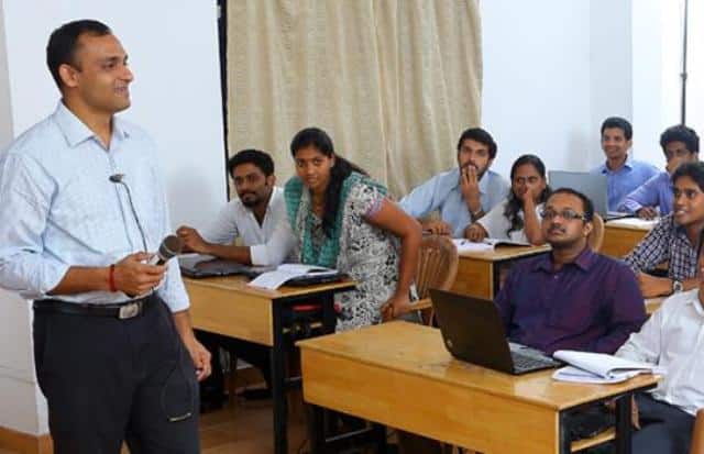Amrita Vishwa Vidyapeetham campus in Ernakulam, Kerala, India — photo 5