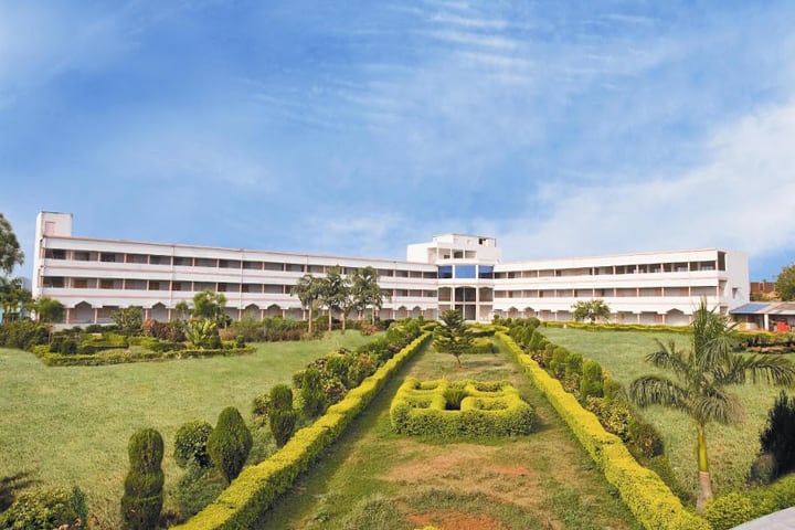 Mohammadiya Institute of Pharmacy campus in Khammam, Telangana, India — photo 2