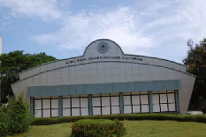 Mohamed Sathak AJ College of Pharmacy campus in Chennai, Tamil Nadu, India — photo 2