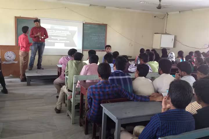 Mohamed Sathak AJ College of Pharmacy campus in Chennai, Tamil Nadu, India — photo 3