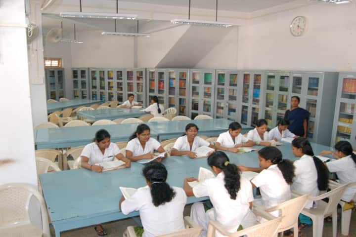 BVVS Ayurveda Medical College and Hospital campus in Bagalkot, Karnataka, India — photo 5