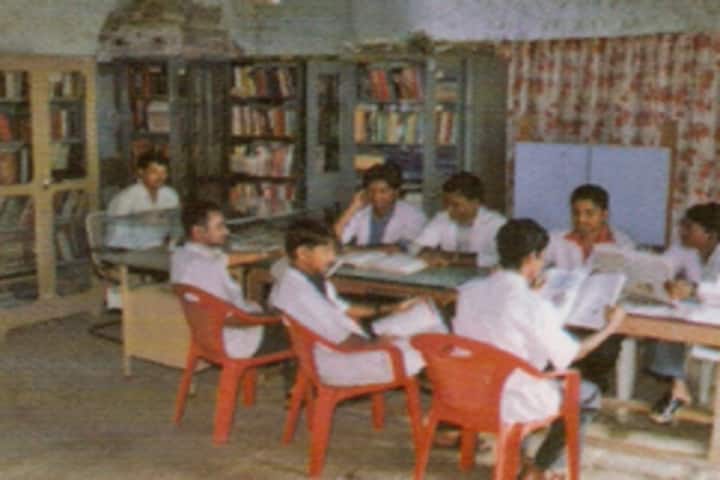 Shri SBS Ayurvedic Medical College and Hospital campus in Gadag, Karnataka, India — photo 2