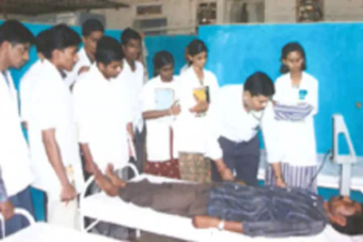 Shri SBS Ayurvedic Medical College and Hospital campus in Gadag, Karnataka, India — photo 4