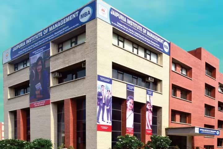 Jaipuria Institute of Management campus in Ghaziabad, Uttar Pradesh, India — photo 1