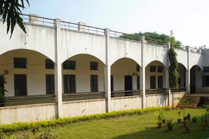 JSS Sakri Law College Hubli campus in Hubli, Karnataka, India — photo 1