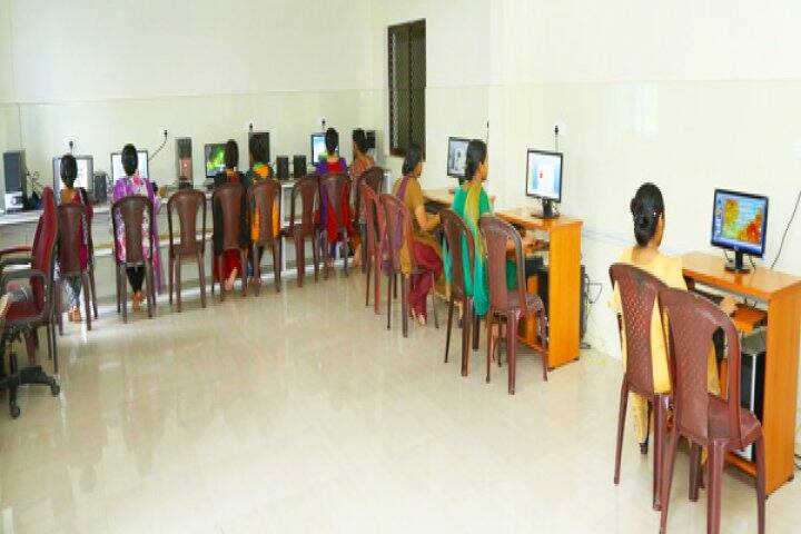 Velankanni Matha College of Nursing campus in Kottayam, Kerala, India — photo 3