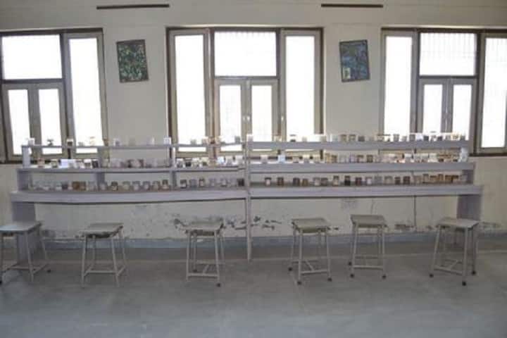 Dr Abdul Ali Tibbiya College and Hospital campus in Lucknow, Uttar Pradesh, India — photo 2