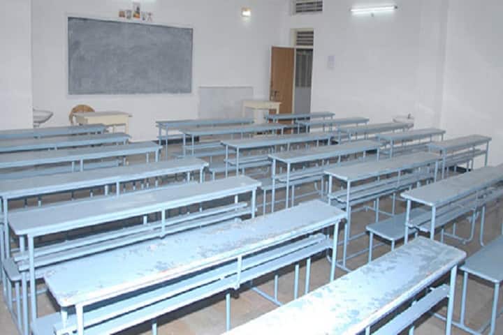Sri Adi Shiva Sadguru Ali Saheb Shivaaryula Homoeopathic Medical College campus in Guntakal, Andhra Pradesh, India — photo 3