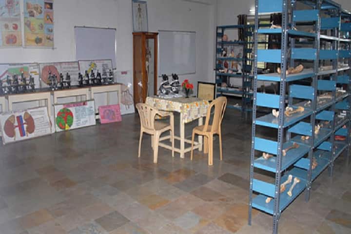 Sri Adi Shiva Sadguru Ali Saheb Shivaaryula Homoeopathic Medical College campus in Guntakal, Andhra Pradesh, India — photo 6