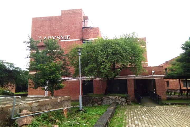 Atal Bihari Vajpayee School of Management and Entrepreneurship, Jawaharlal Nehru University, New Delhi campus in New Delhi, Delhi, India