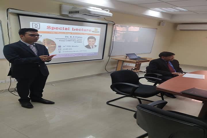 Atal Bihari Vajpayee School of Management and Entrepreneurship campus in New Delhi, Delhi, India — photo 5