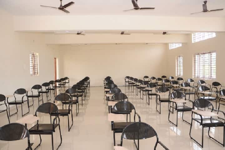 S Thangapazham Agricultural College campus in Vasudevanallur, Tamil Nadu, India — photo 3