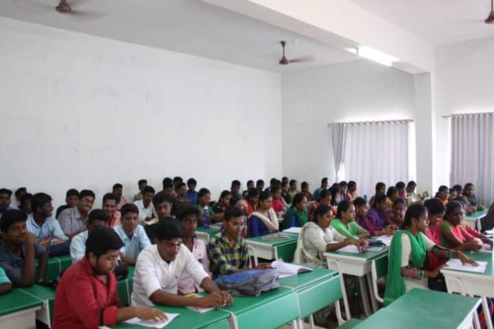 Mother Terasa College of Agriculture campus in Pudukkottai, Tamil Nadu, India — photo 4