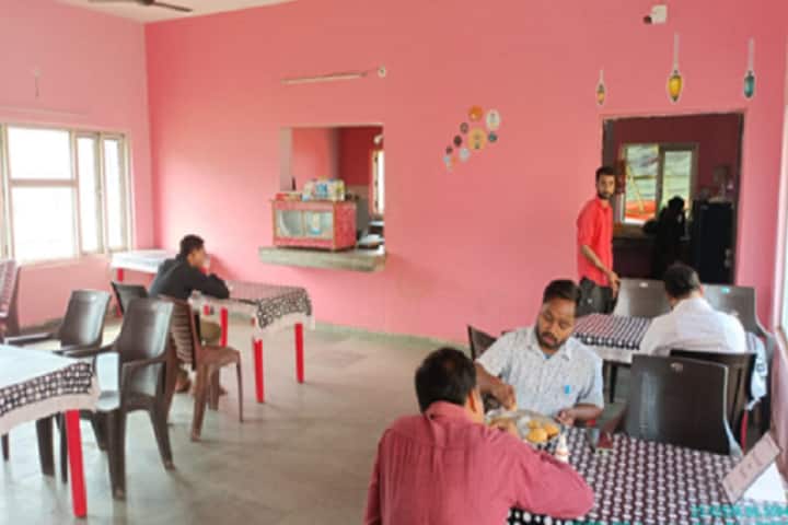 Mandan Bharti Agricultural College campus in Bhagwanpur, Bihar, India — photo 2