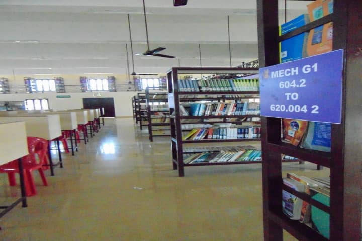 Sardar Raja College of Engineering campus in Tirunelveli, Tamil Nadu, India — photo 3
