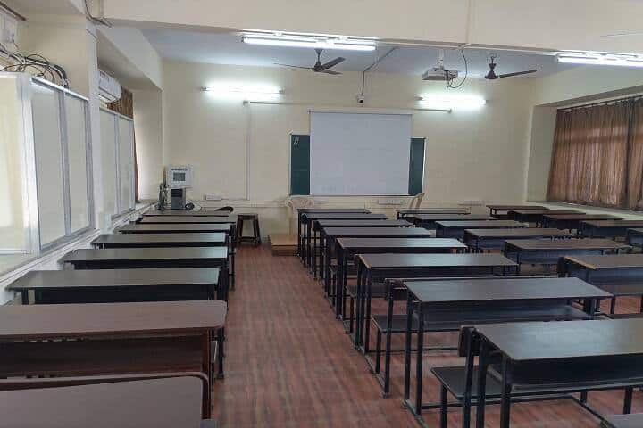 Vasantdada Patil Pratishthan's Manohar Phalke College of Architecture campus in Mumbai, Maharashtra, India — photo 2
