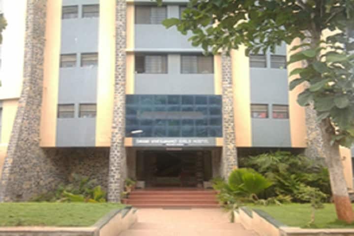 Loknete Dr JD Pawar College of Pharmacy campus in Kalwan, Maharashtra, India — photo 4