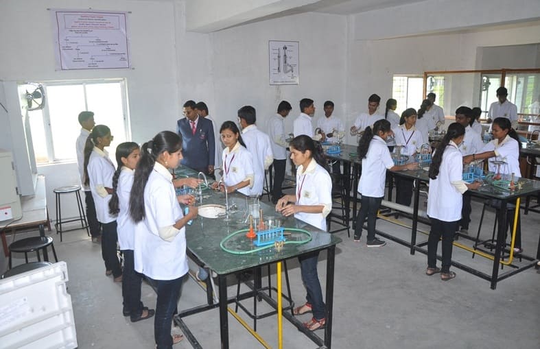 Loknete Shri Dadapatil Pharate College of Pharmacy campus in Pune, Maharashtra, India — photo 2