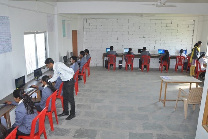 Loknete Shri Dadapatil Pharate College of Pharmacy campus in Pune, Maharashtra, India — photo 4