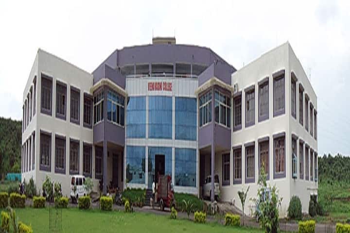 Veena Vadini Ayurveda College and Hospital campus in Bhopal, Madhya Pradesh, India — photo 1