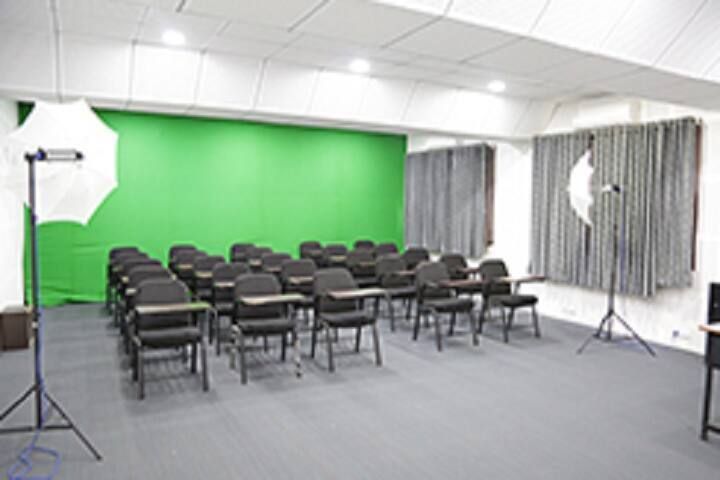 LJ Institute of Media and Communications campus in Ahmedabad, Gujarat, India — photo 6