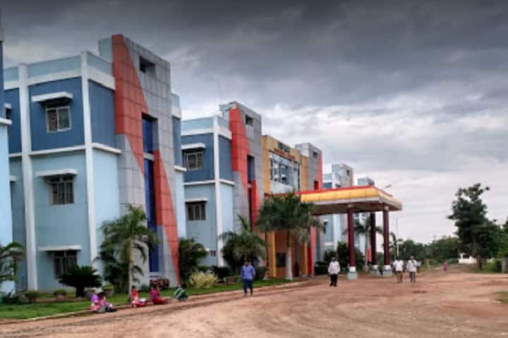 Shivani Engineering College campus in Tiruchirappalli, Tamil Nadu, India — photo 2