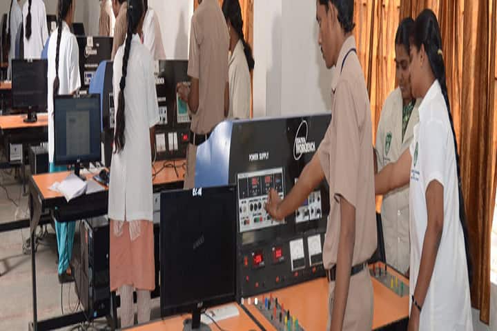 Shivani Engineering College campus in Tiruchirappalli, Tamil Nadu, India — photo 4