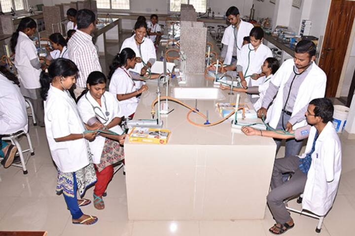 Sri Pathanjali Maharshi Naturopathy and Yoga Medical College campus in Anantapur, Andhra Pradesh, India — photo 4