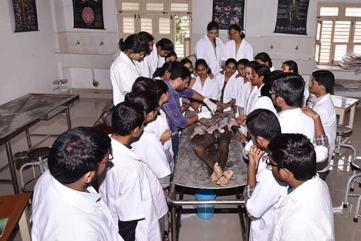 Sri Pathanjali Maharshi Naturopathy and Yoga Medical College campus in Anantapur, Andhra Pradesh, India — photo 5