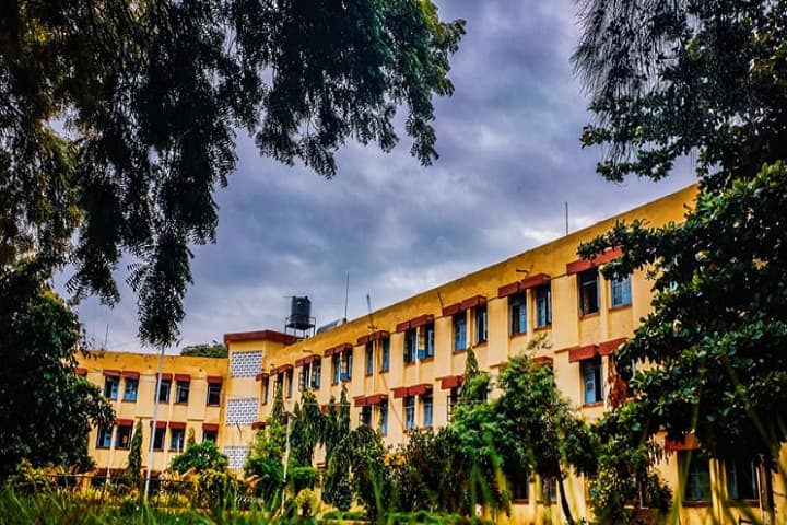 College of Agriculture campus in Dhule, Maharashtra, India — photo 2