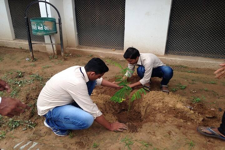 Smt Bhanumatiben Kantilal Mehta IT Centre campus in Palanpur, Gujarat, India — photo 4