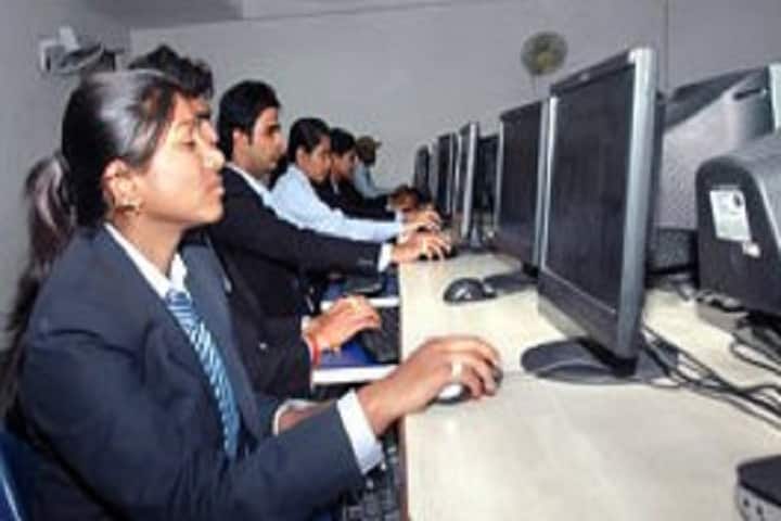 Jagran Institute of Management and Mass Communication campus in Kanpur, Uttar Pradesh, India — photo 4