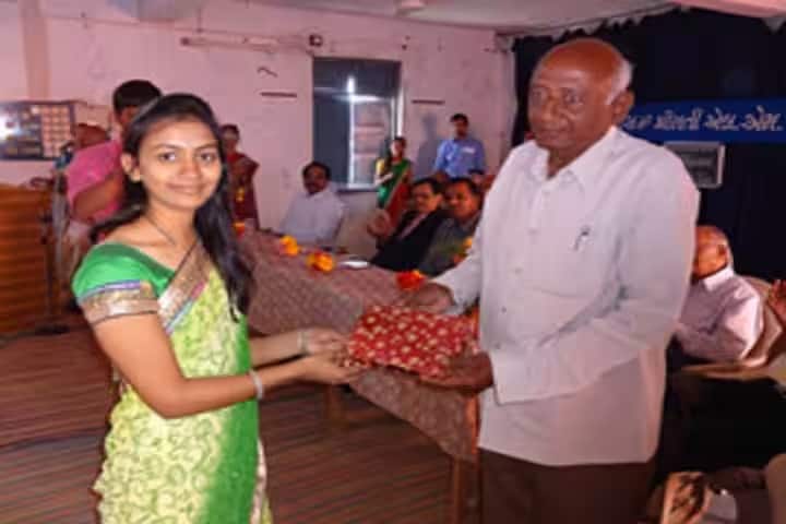 Shri BK Patel Arts and Smt LM Patel Commerce College campus in Vadodara, Gujarat, India — photo 6