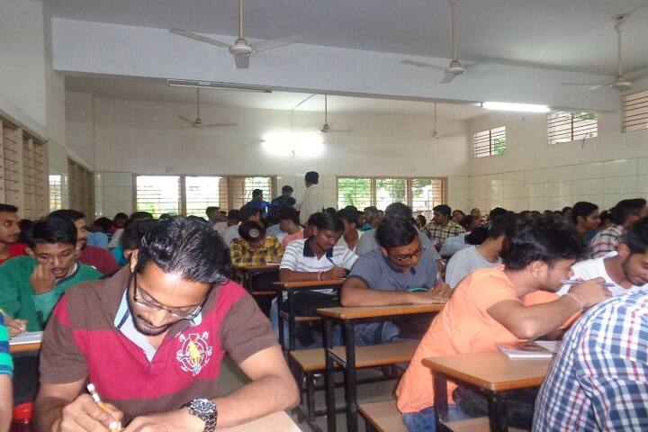 Shri DN Institute of Computer Application campus in Anand, Gujarat, India — photo 2