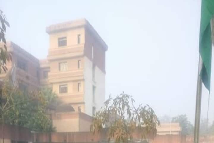 Pt Jawaharlal Nehru State Homoeopathic Medical College and Hospital campus in Kanpur, Uttar Pradesh, India — photo 1