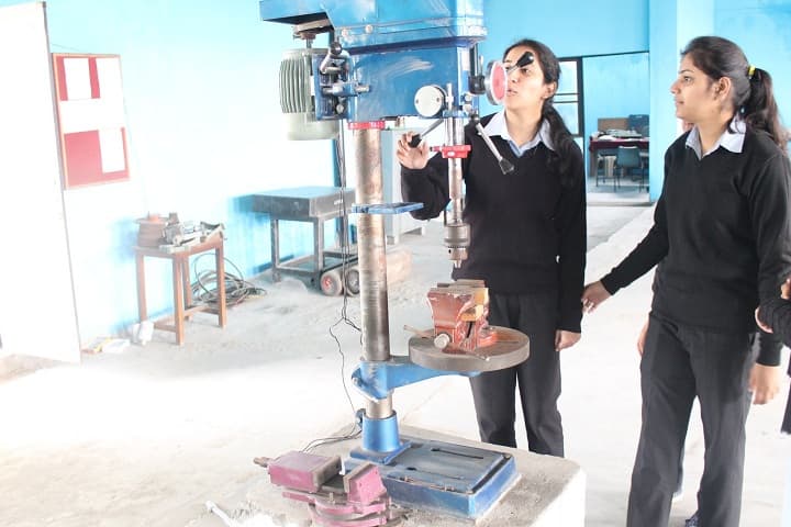 Bhargava College of Engineering and Technology campus in Samba, Jammu and Kashmir, India — photo 6