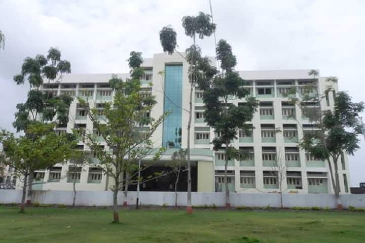KK Wagh College of Agricultural Biotechnology campus in Nashik, Maharashtra, India — photo 2