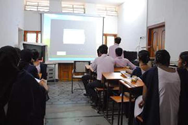 Al Kareem College of Nursing campus in Kalaburagi, Karnataka, India — photo 1