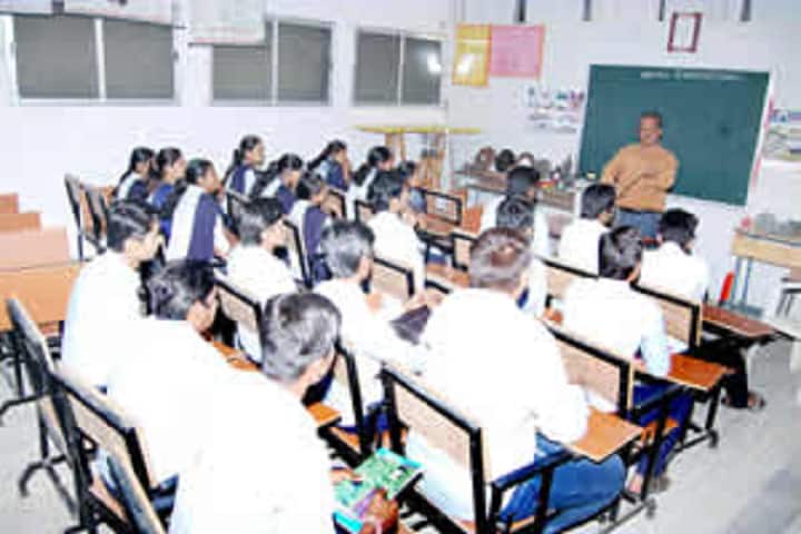 Shri Sant Shankar Maharaj College of Agriculture campus in Pimpalkhuta, Maharashtra, India — photo 3
