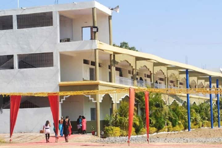 Manoharbhai Patel College of Agriculture campus in Gondia, Maharashtra, India — photo 2