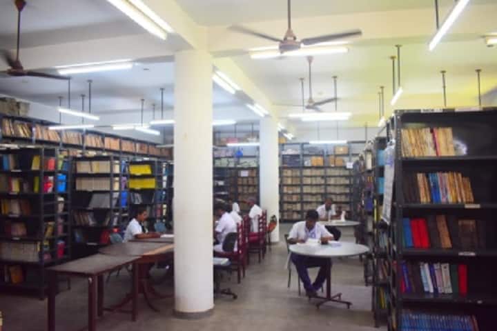 Velumailu Siddha Medical College and Hospital campus in Kancheepuram, Tamil Nadu, India — photo 3