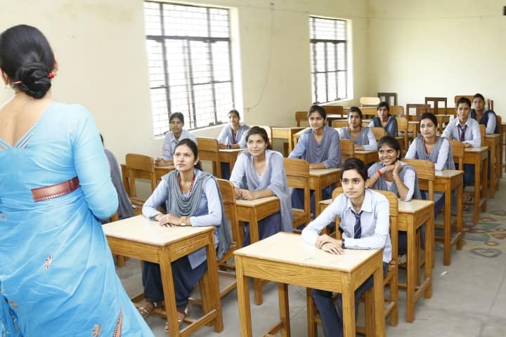 Krishna College of Law campus in Bijnor, Uttar Pradesh, India — photo 2