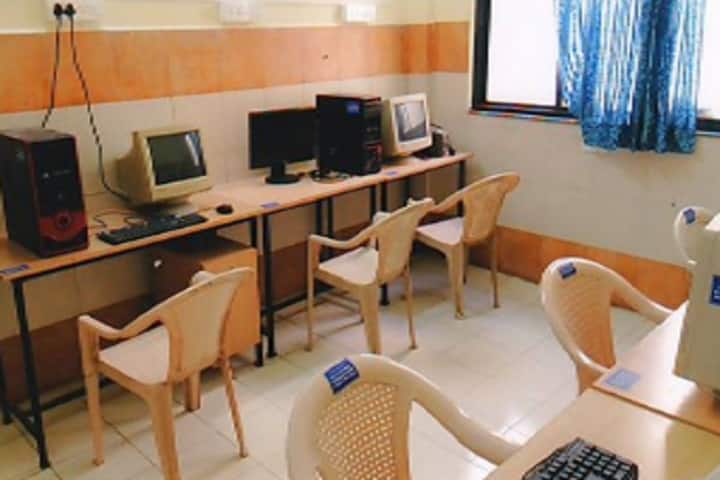 Hon RR Patil College of Homoeopathy and Hospital campus in Sangli, Maharashtra, India — photo 3