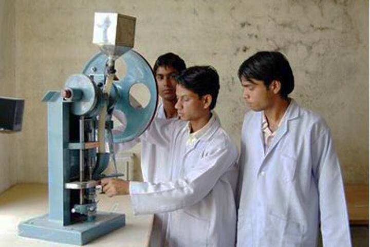 Nagaji Institute of Pharmaceutical Sciences campus in Gwalior, Madhya Pradesh, India — photo 5