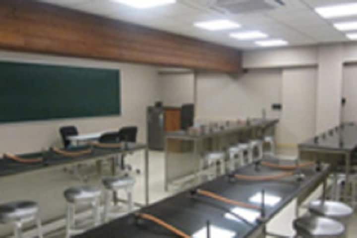 Nagrik Shikshan Sanstha College of Pharmacy campus in Mumbai, Maharashtra, India — photo 2