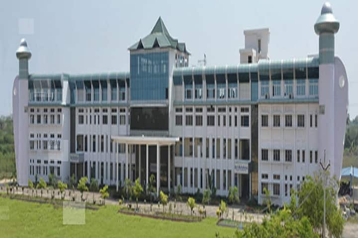 Sri Krishna College of Engineering campus in Vellore, Tamil Nadu, India — photo 1