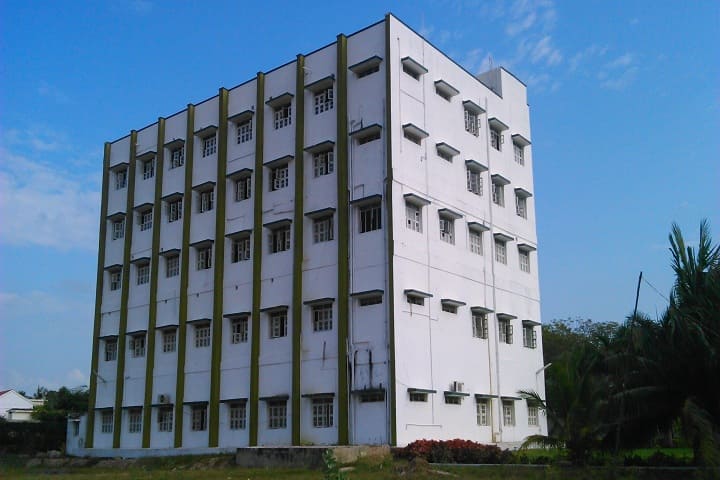 Narayana Pharmacy College campus in Nellore, Andhra Pradesh, India — photo 1