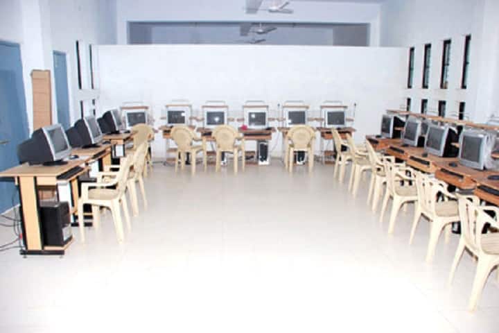 Nashik Gramin Shikshan Prasarak Mandal's College of Pharmacy campus in Nashik, Maharashtra, India — photo 3